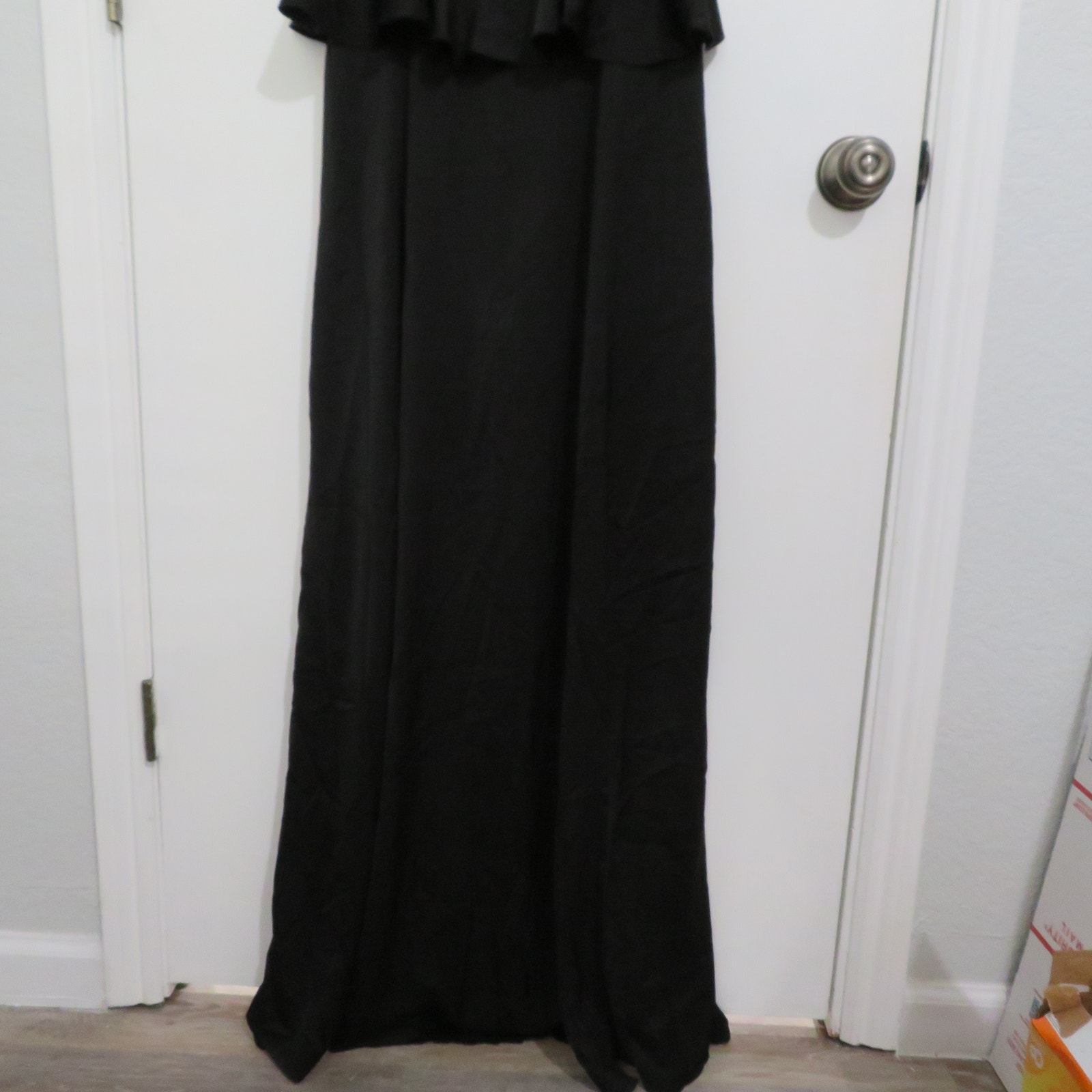 Vici Women Sz M Black Sanderson Peplum Maxi Dress Lace Corset Satin Formal Gown — image 5 of 8